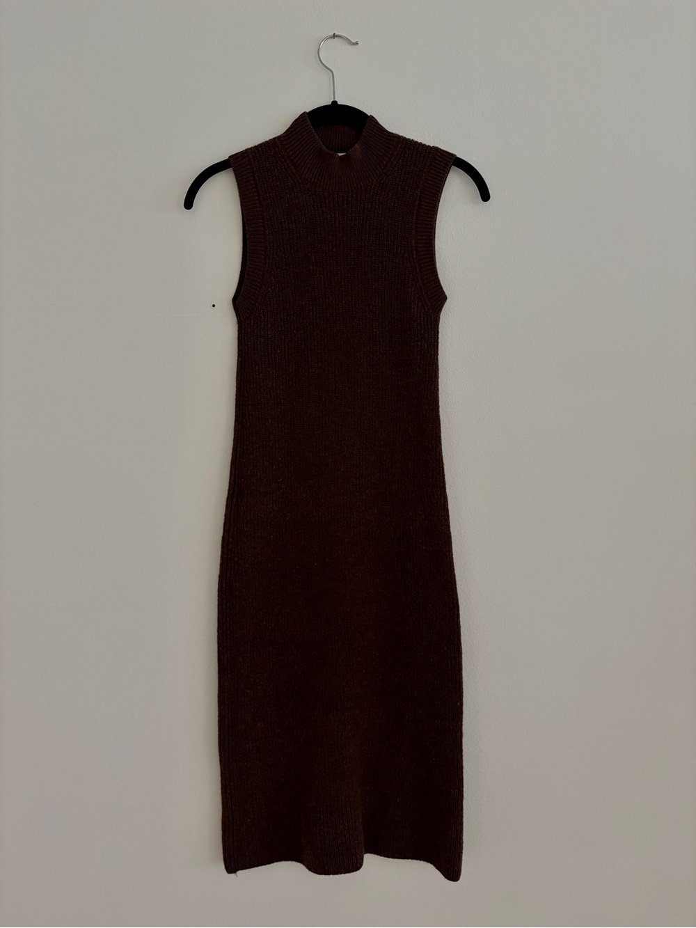 Aritzia Babaton Brown Sweater Vest Dress in XS